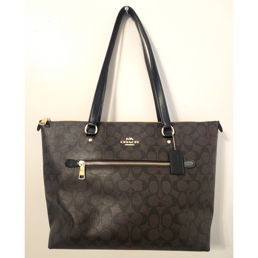EUC! Coach Gallery Tote Signature Canvas in Brown/Black